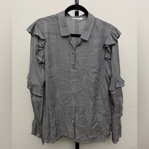 Rocks & Indigo Black and White Ruffle Sleeve Button Down Blouse